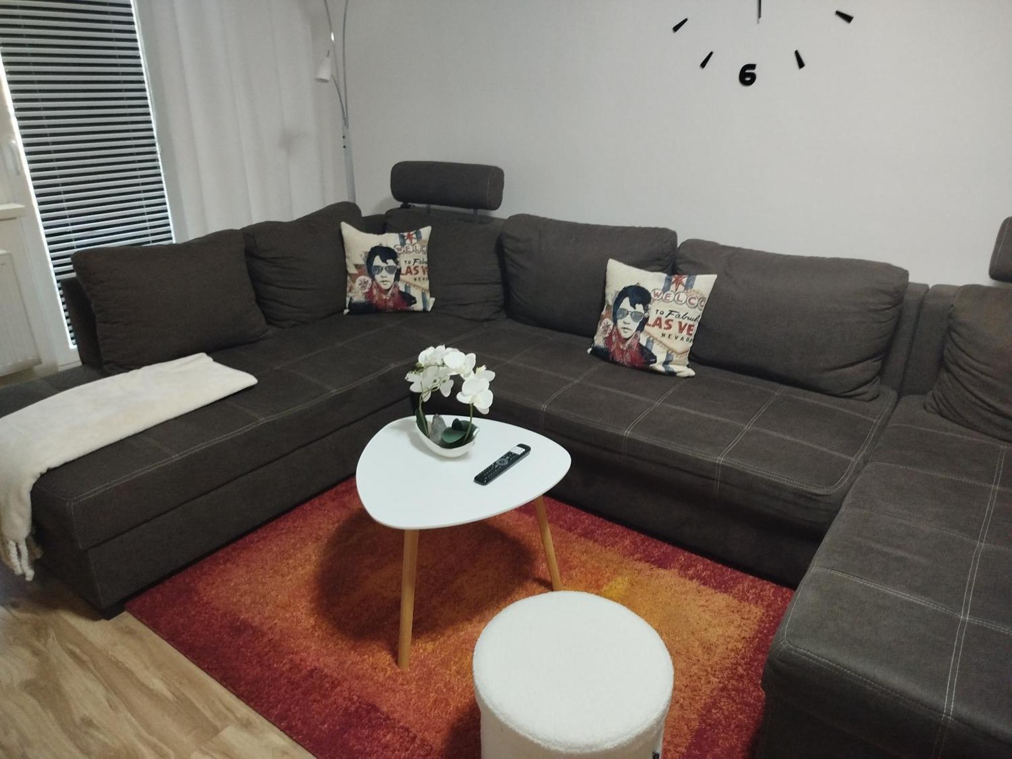 Krasny Apartman V Centre Roznavy Rožňava Εξωτερικό φωτογραφία
